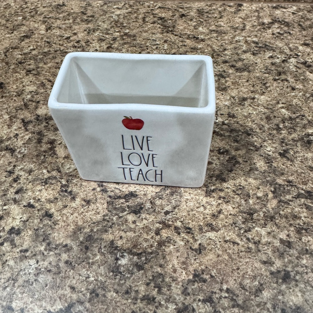 Brand new Rae Dunn Teacher pencil holder - Picture 2 of 5